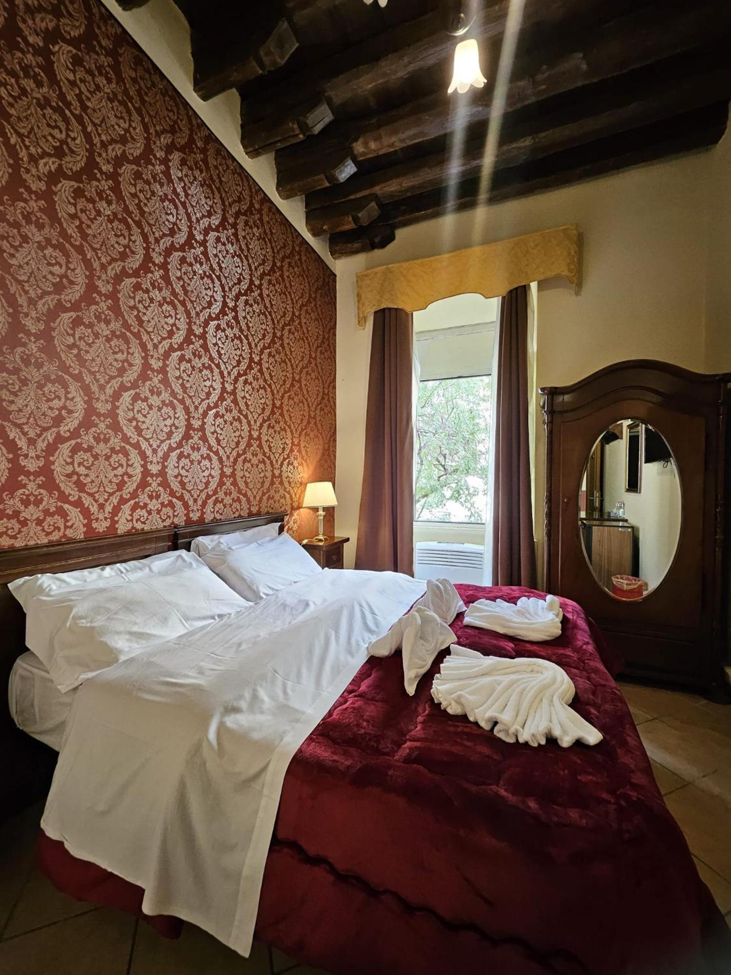 Hotel Giubileo โรม ภายนอก รูปภาพ
