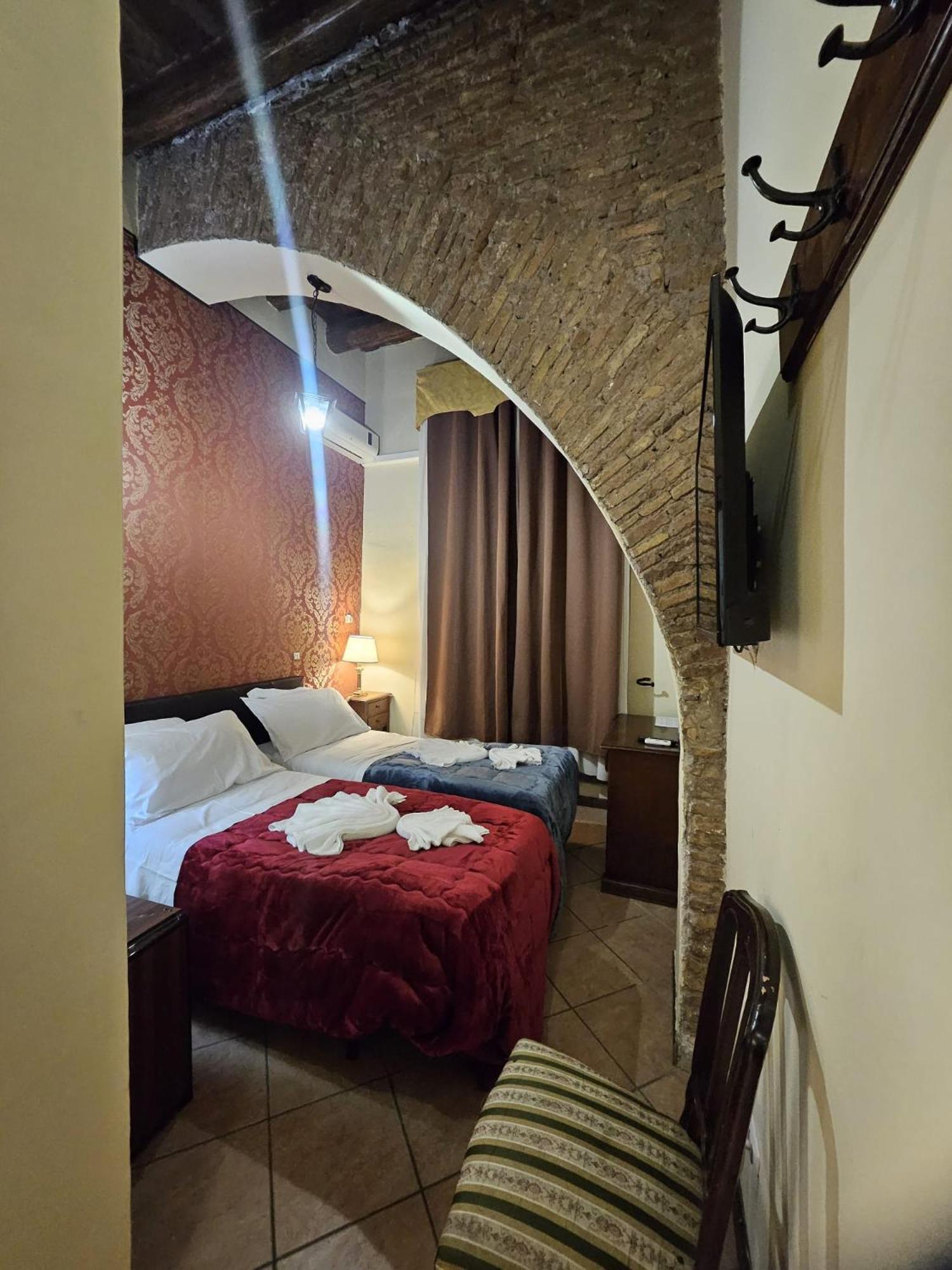 Hotel Giubileo โรม ภายนอก รูปภาพ