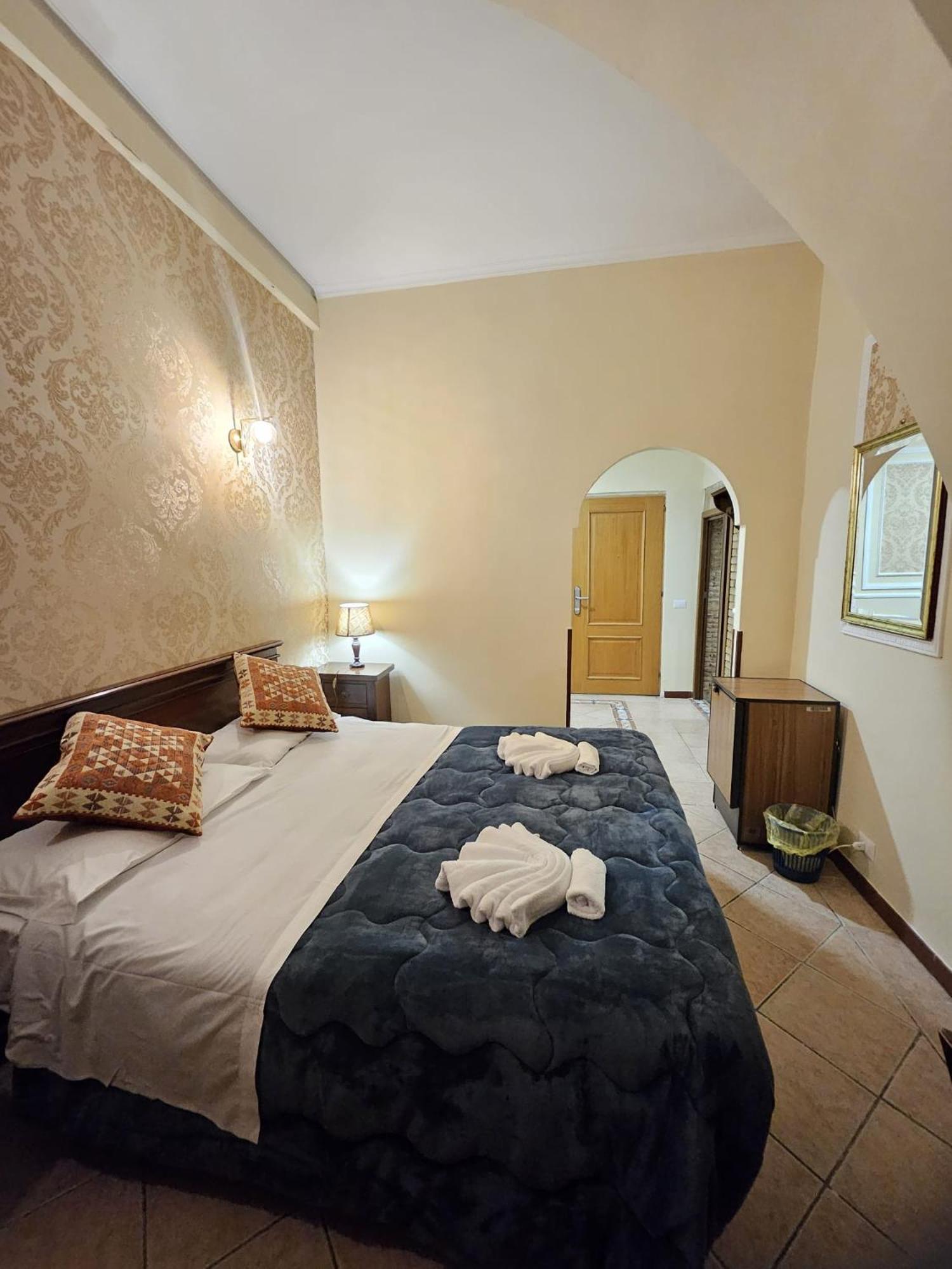 Hotel Giubileo โรม ภายนอก รูปภาพ
