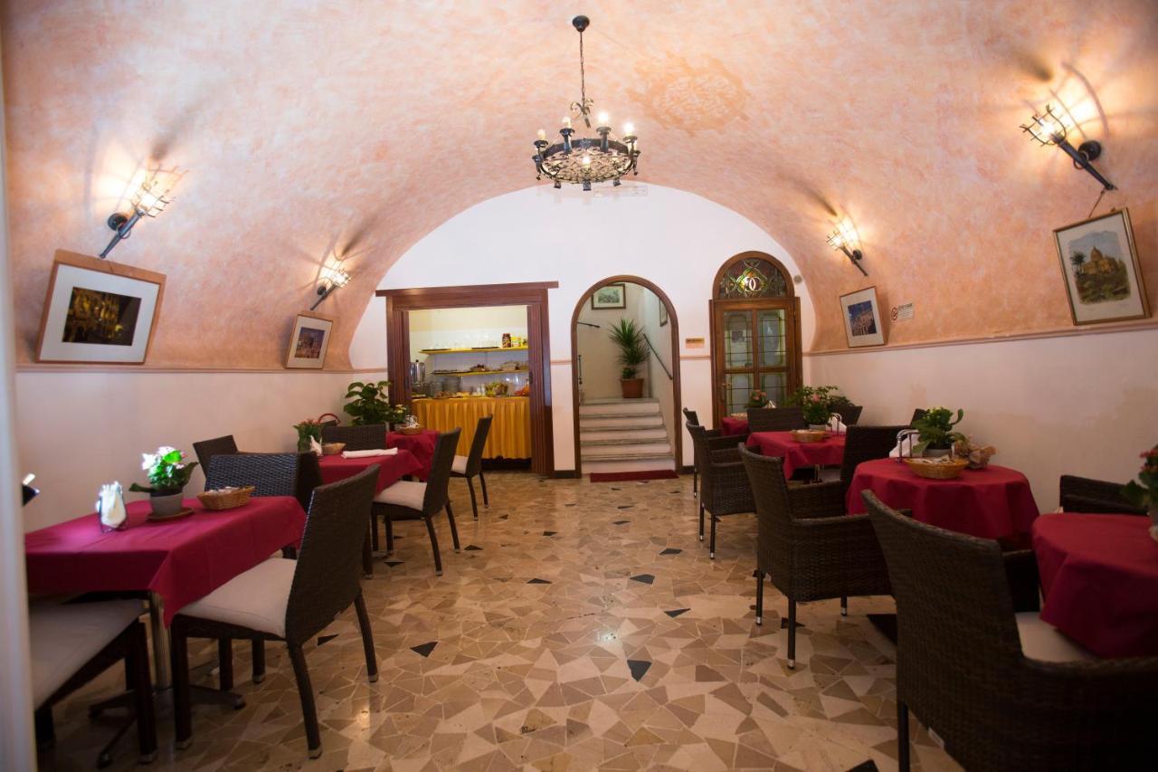Hotel Giubileo โรม ภายนอก รูปภาพ